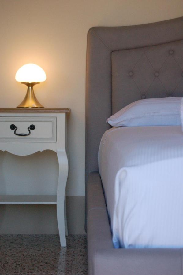 ביבונה Residenza D'Epoca Cavaliere - Romantic Rooms מראה חיצוני תמונה