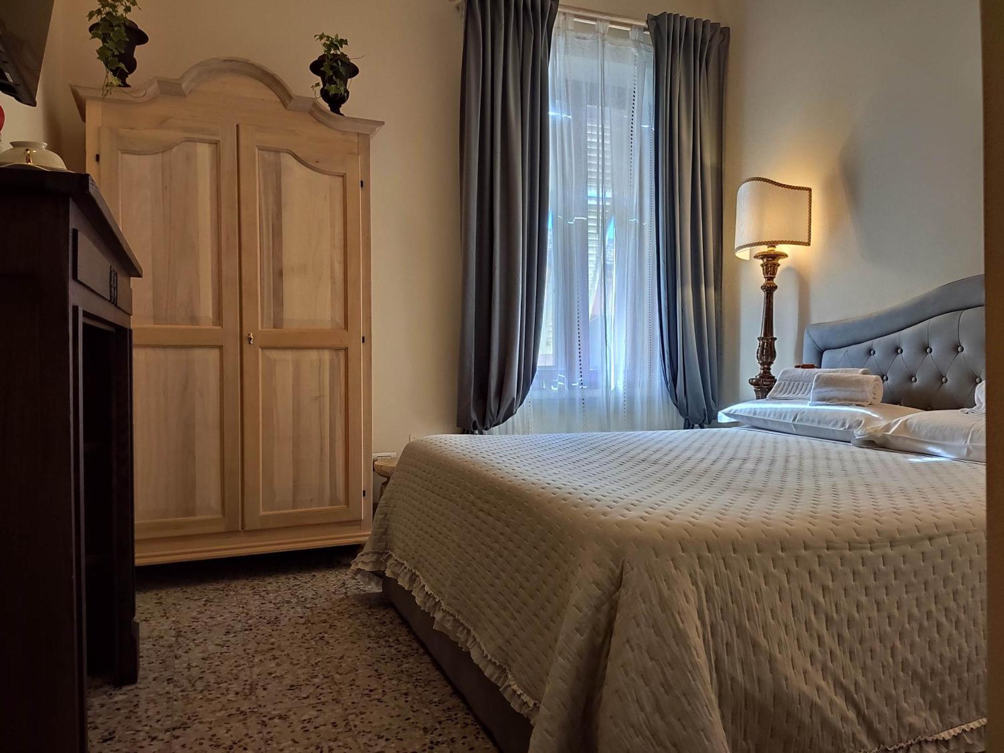 ביבונה Residenza D'Epoca Cavaliere - Romantic Rooms מראה חיצוני תמונה